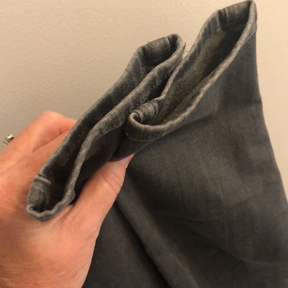 7 for All Mankind B(air) High Waisted Skinny Jeans. Dark Grey. Size 26 - Picture 8 of 8